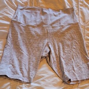 Women's Lululemon High-Waisted Shorts Size 14